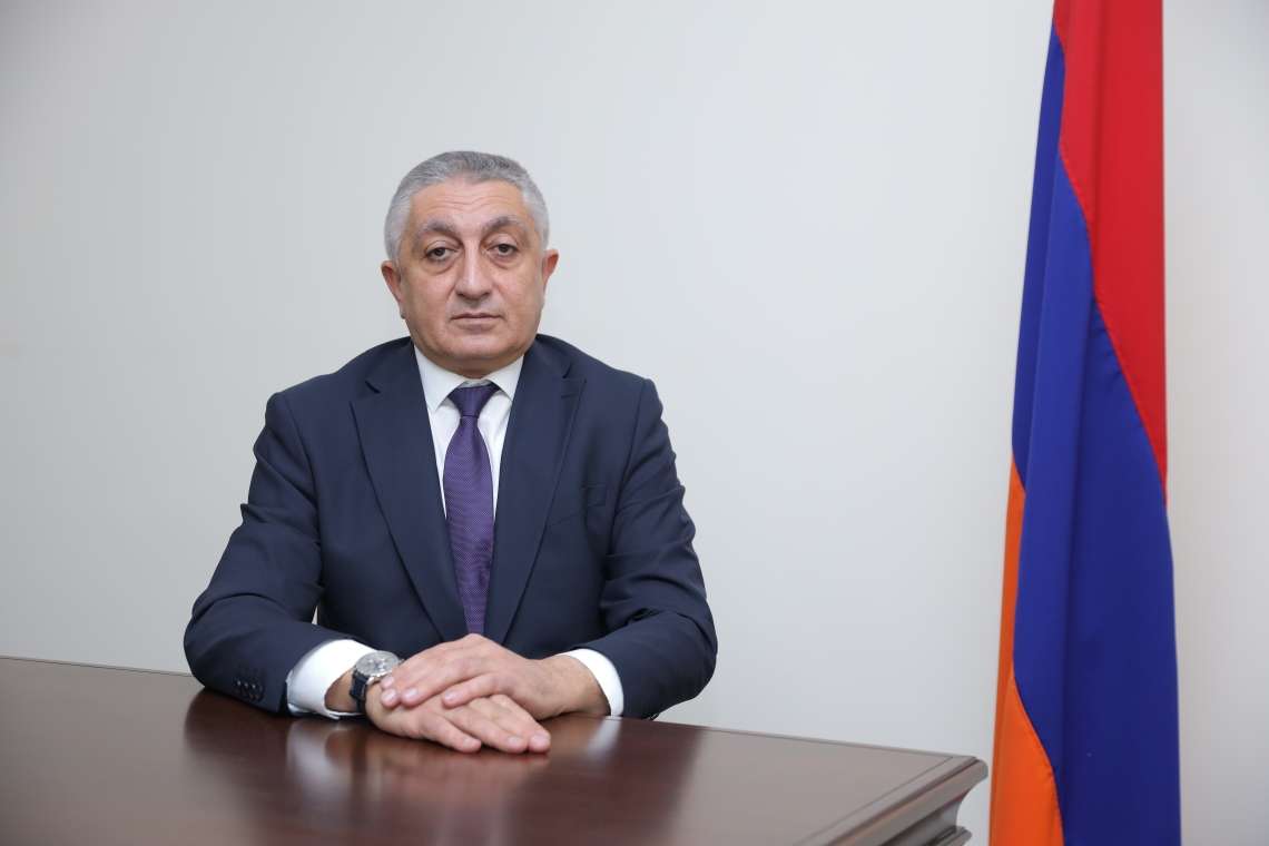 Laert Khachatryan