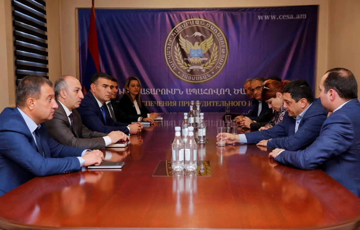 Աշխատանքային քննարկում Բարձրագույն դատական խորհրդի անդամների հետ