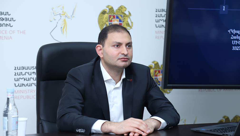 Գլխավոր հարկադիր կատարող Սիրո Ամիրխանյանը «Կատարողական վարույթը ՀՀ-ում» թեմայով բանախոսել է  «Իրավունքի ամառային դպրոց-2025» ծրագրում