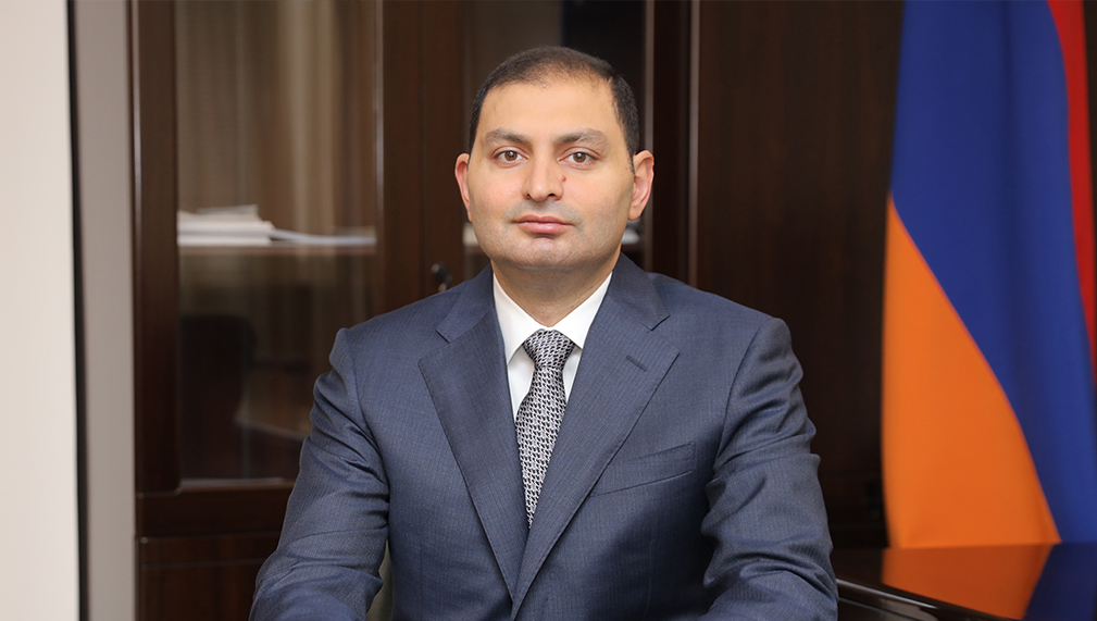 Գլխավոր հարկադիր կատարող Սիրո Ամիրխանյանի շնորհավորական ուղերձը Քննչական կոմիտեի ծառայողի օրվա առթիվ