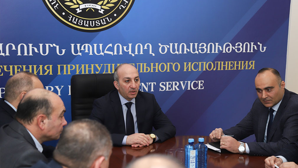Заместитель министра юстиции представил аппарату СОПИ новоназначенного заместителя Главного принудительного исполнителя