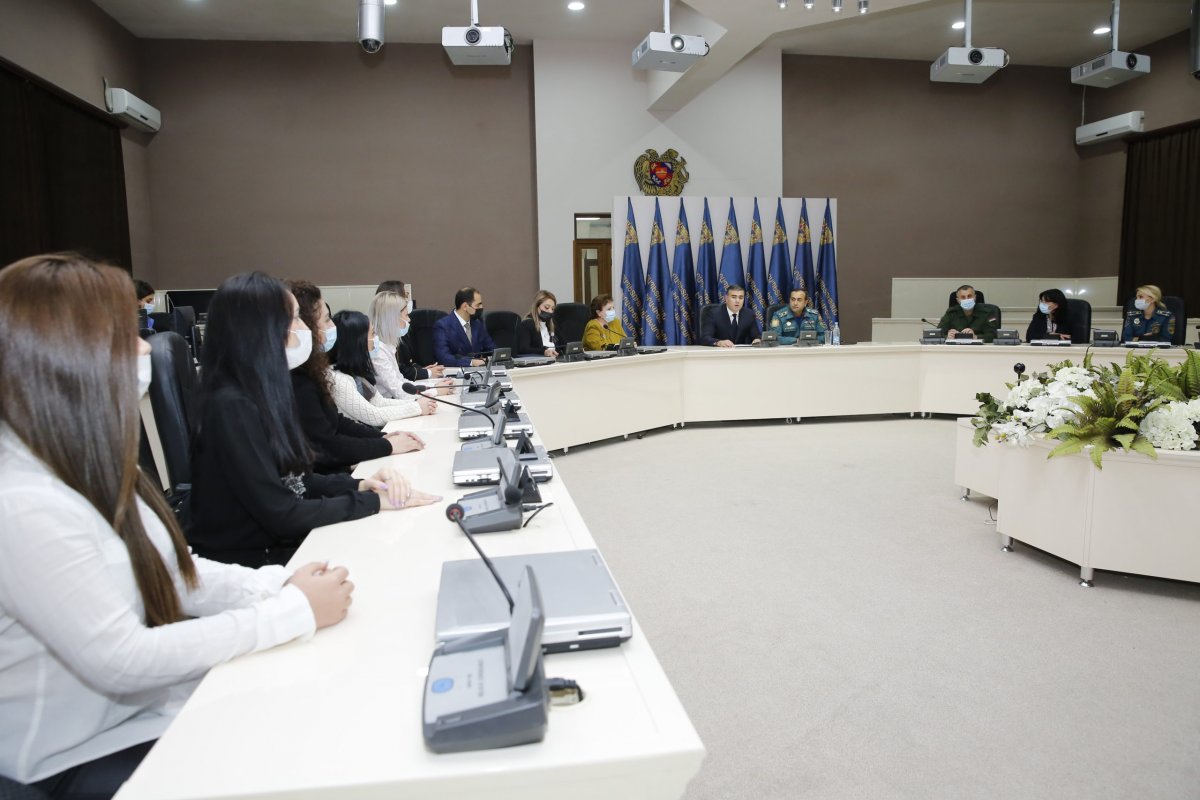 «Ծառայության սպասարկման որակն ավելի լավը դարձնելը  մեր ռազմավարական ուղղություններից մեկն է»․ Սերգեյ Մեղրյան