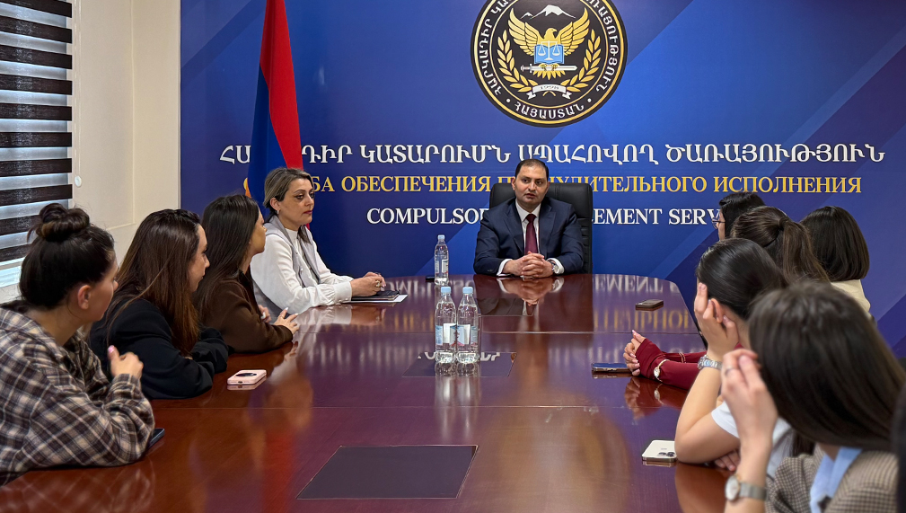Գլխավոր հարկադիր կատարողը հանդիպել է ԵՊՀ ուսանողների հետ