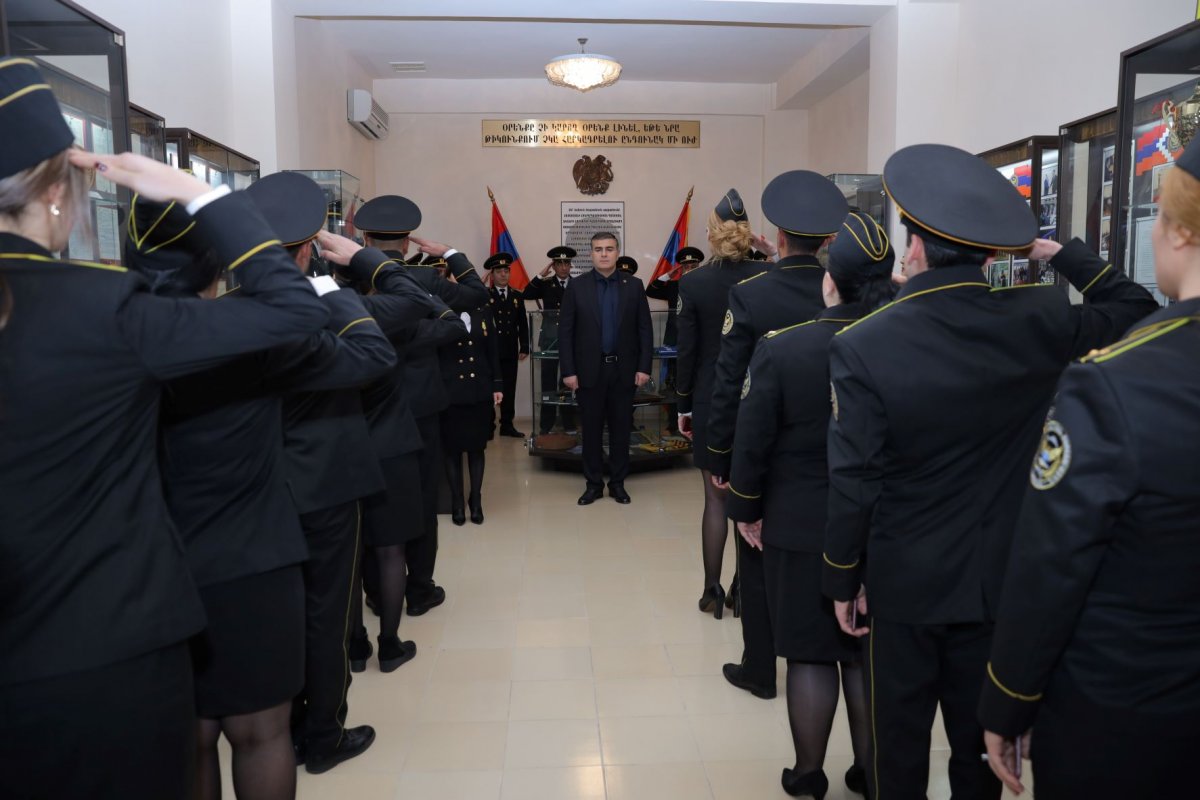 The ceremony of oath of newly appointed compulsory enforcement officers and of granting the official certificates held