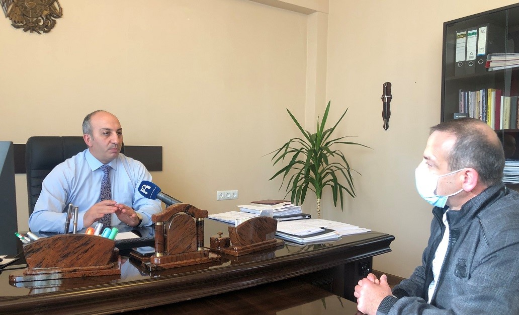 Գլխավոր հարկադիր կատարողի տեղակալ Լևոն Բալյանը Հանրային ռադիոյի եթերում մեկնաբանել է բռնագանձման ոչ ենթակա գումարներին առչվող կատարողական գործողությունները